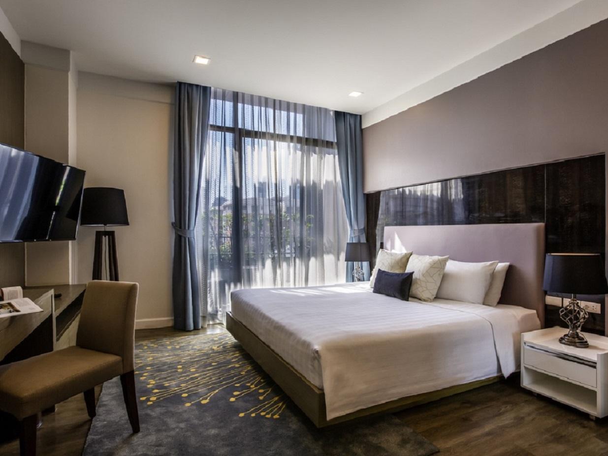 Metropolis Suites Bangkok, Tapestry Collection By Hilton Bagian luar foto