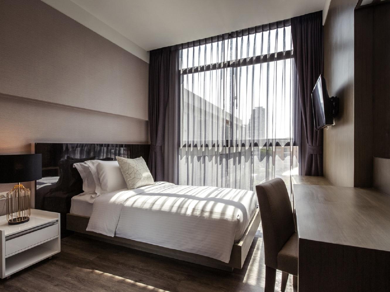 Metropolis Suites Bangkok, Tapestry Collection By Hilton Bagian luar foto