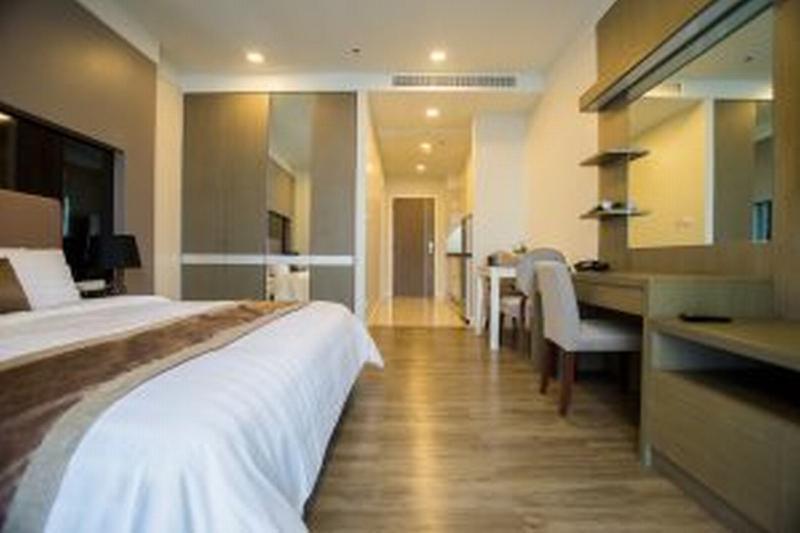 Metropolis Suites Bangkok, Tapestry Collection By Hilton Bagian luar foto